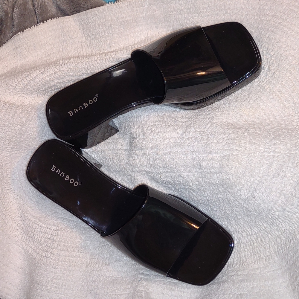 Black Jelly Slides